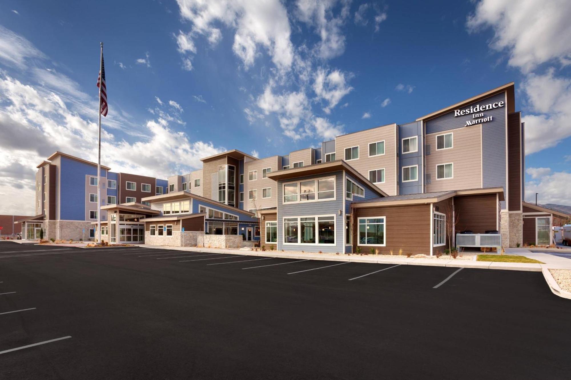 Residence Inn By Marriott Salt Lake City-Уэст-Джордан Экстерьер фото